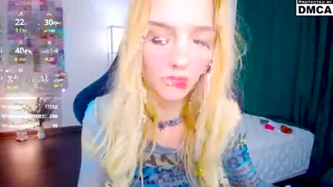 Snapshot of yourfairyalice_ chatting on July 23, 2026, 1:58 am yourfairyalice_ online show from July 23, 2026, 1:58 am