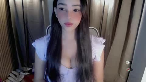 Snapshot of yourfavoratemaureen chatting on November 26, 2025, 7:15 pm maureen love you online show from November 26, 2025, 7:15 pm