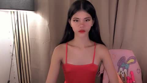 Vivian online show from June 10, 2026, 8:19 pm