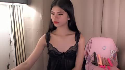 Vivian online show from June 30, 2026, 2:34 am
