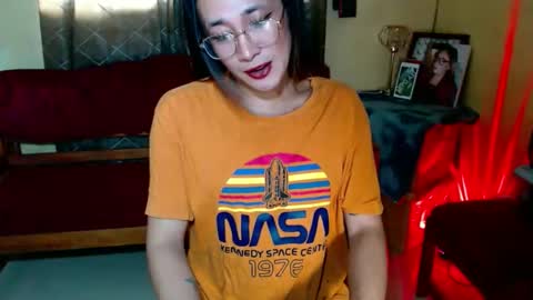 Snapshot of yourfavoratezoe chatting on December 4, 2025, 10:51 pm ZOE KHATE online show from December 4, 2025, 10:51 pm