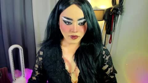  not into STINGY and CHEAP people online show from November 20, 2025, 3:07 am