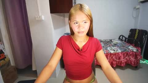 Angela online show from November 19, 2025, 11:21 am