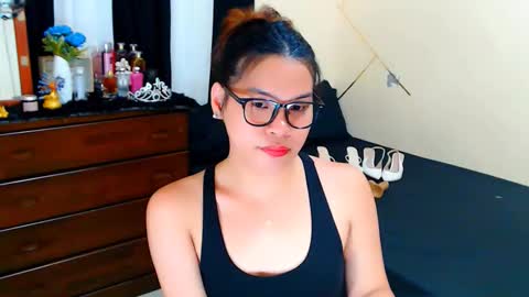 Snapshot of yourgoddesscruella chatting on March 14, 2026, 6:52 am yourgoddesscruella online show from March 14, 2026, 6:52 am