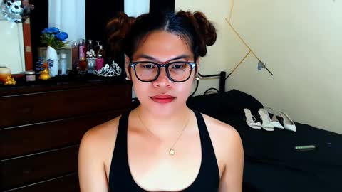 Snapshot of yourgoddesscruella chatting on March 15, 2026, 3:01 am yourgoddesscruella online show from March 15, 2026, 3:01 am