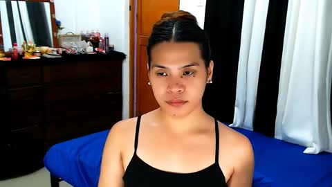 Snapshot of yourgoddesscruella chatting on May 27, 2026, 3:53 pm yourgoddesscruella online show from May 27, 2026, 3:53 pm