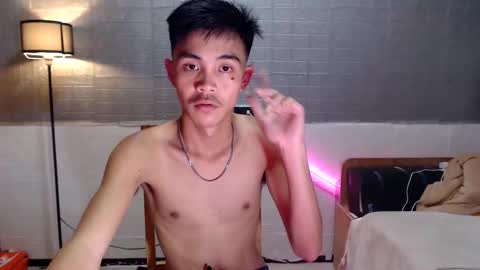 Snapshot of yourguy_josh23 chatting on March 18, 2026, 6:05 am Josh online show from March 18, 2026, 6:05 am