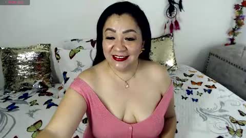 Juliette online show from July 12, 2026, 7:05 pm