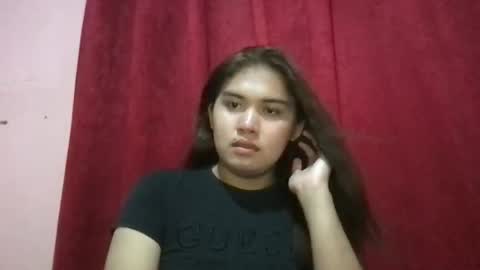 Snapshot of yourhotlove_veda chatting on May 7, 2026, 3:28 pm yourhotlove_veda online show from May 7, 2026, 3:28 pm