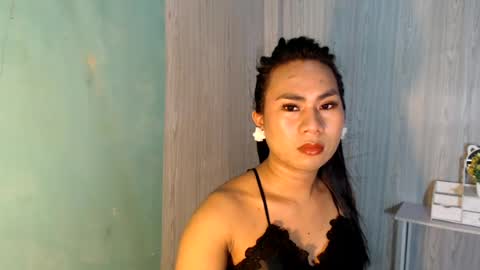Mauie  online show from June 27, 2026, 11:54 pm