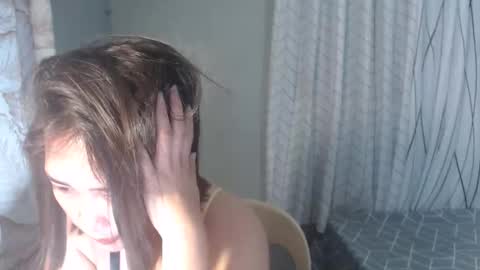 yourhotyash_ online show from April 1, 2026, 1:41 pm