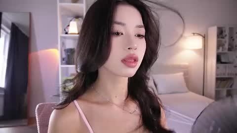 Snapshot of yourlittlesunrise_ chatting on July 1, 2026, 4:58 am yourlittlesunrise_ online show from July 1, 2026, 4:58 am