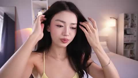 Snapshot of yourlittlesunrise_ chatting on July 2, 2026, 5:13 am yourlittlesunrise_ online show from July 2, 2026, 5:13 am