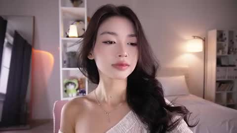 Snapshot of yourlittlesunrise_ chatting on July 5, 2026, 5:36 am yourlittlesunrise_ online show from July 5, 2026, 5:36 am