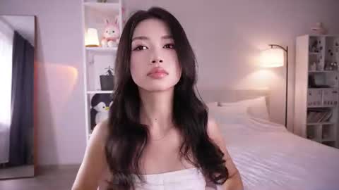 Snapshot of yourlittlesunrise_ chatting on August 6, 2026, 4:58 am yourlittlesunrise_ online show from August 6, 2026, 4:58 am