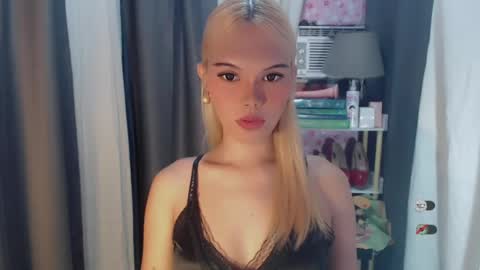 KYLIE MORE online show from July 19, 2026, 5:33 am