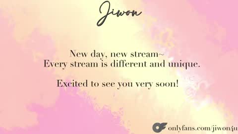 Snapshot of yourlovelykgirlfriend chatting on June 28, 2026, 8:15 pm J i w o n online show from June 28, 2026, 8:15 pm