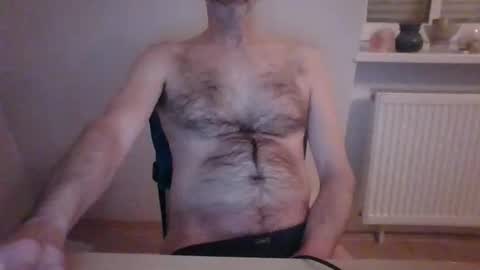 Snapshot of yourmike6666 chatting on March 4, 2026, 11:00 pm Michi online show from March 4, 2026, 11:00 pm