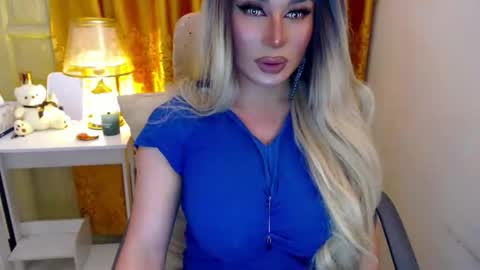 Adriana Maxwell online show from April 11, 2026, 6:34 pm