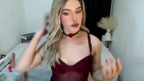 Snapshot of yournaughtykendal chatting on April 25, 2026, 7:00 pm TIFFANY SUCKING QUEEN online show from April 25, 2026, 7:00 pm
