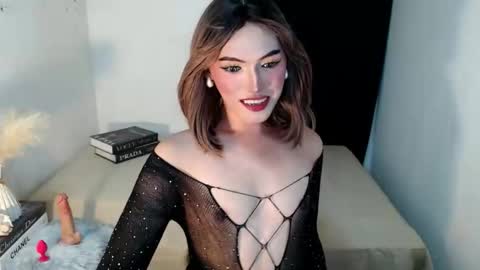 Snapshot of yournaughtykendal chatting on May 11, 2026, 2:12 pm TIFFANY SUCKING QUEEN online show from May 11, 2026, 2:12 pm