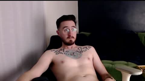 Snapshot of yourneighborhoodfriendlydick chatting on January 2, 2025, 7:01 am Sharing For Fun and Pleasure online show from January 2, 2025, 7:01 am