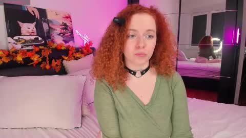 Snapshot of yourpie_ash chatting on November 2, 2025, 9:06 pm Ashley online show from November 2, 2025, 9:06 pm