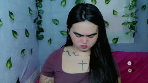 yourprincessthea online show from March 12, 2025, 6:51 am