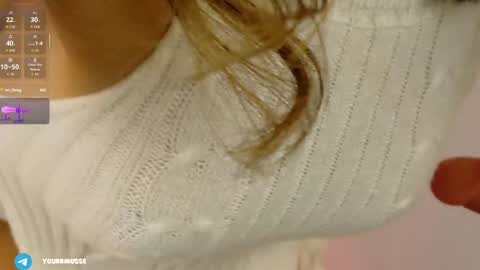 Snapshot of yourrmuse_ chatting on June 6, 2026, 5:45 am Isabella but you can call me Isa .-. online show from June 6, 2026, 5:45 am