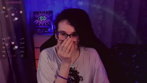 Yours Cosmic online show from October 8, 2025, 11:57 pm