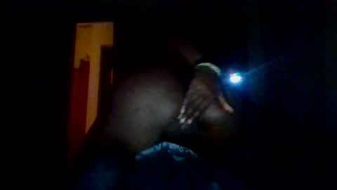 Snapshot of yoursecrect chatting on June 21, 2026, 6:05 am yoursecrect online show from June 21, 2026, 6:05 am