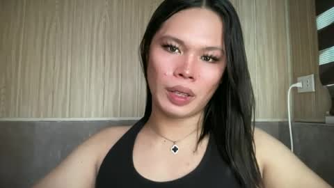 yourseductive_jem online show from July 19, 2026, 1:09 am