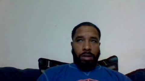 Snapshot of yoursexydaddy79 chatting on December 26, 2024, 2:33 am mother fucker online show from December 26, 2024, 2:33 am