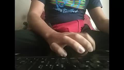 Snapshot of yoursexymr chatting on November 5, 2025, 3:01 pm Mark online show from November 5, 2025, 3:01 pm