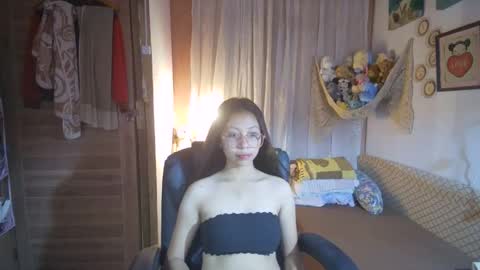 Snapshot of yourshy_cess chatting on May 19, 2026, 1:56 am Cess online show from May 19, 2026, 1:56 am