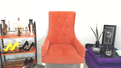 yoursignificantothersxx online show from February 14, 2025, 5:41 am