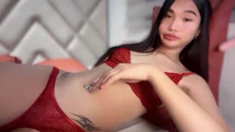 yoursluttyashxx online show from June 10, 2026, 4:28 pm