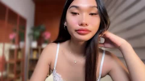 yoursluttyashxx online show from June 25, 2026, 5:39 pm