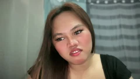 yourspecialgirl_rhea online show from June 26, 2026, 8:41 am