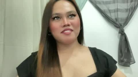yourspecialgirl_rhea online show from July 9, 2026, 8:57 pm
