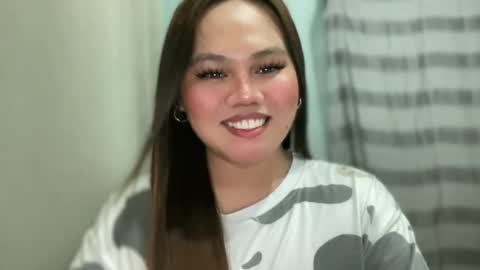 yourspecialgirl_rhea online show from July 13, 2026, 7:16 pm