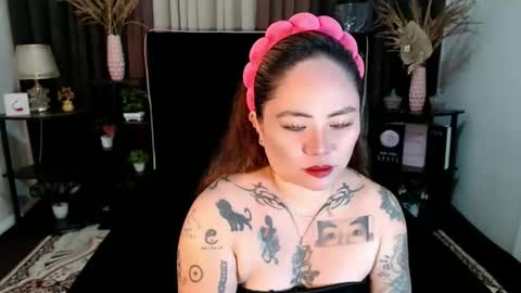 Snapshot of yoursweet_amara chatting on April 29, 2026, 12:27 am AMARA online show from April 29, 2026, 12:27 am