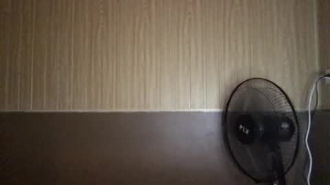 yoursweet_loveace online show from April 12, 2026, 9:14 am