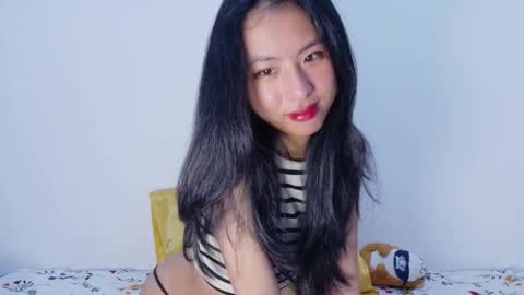 Snapshot of yoursweetestkiwi chatting on March 13, 2026, 2:12 pm Kiwi online show from March 13, 2026, 2:12 pm