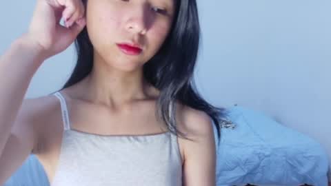 Snapshot of yoursweetestkiwi chatting on May 2, 2026, 10:20 am Kiwi online show from May 2, 2026, 10:20 am