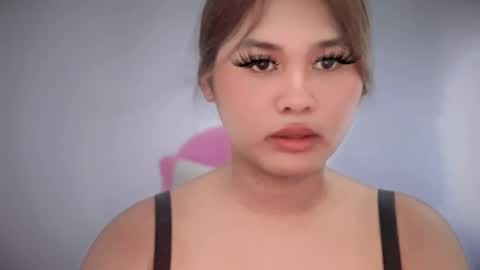yoursweetgirl_zia online show from April 28, 2026, 8:19 am