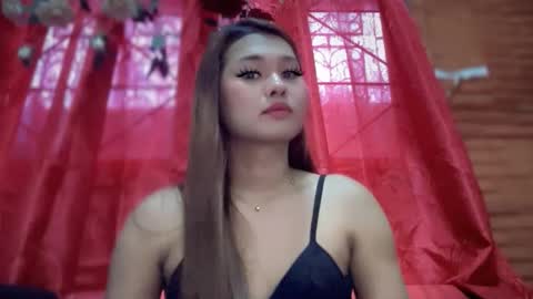 yoursweetgirl_zia online show from May 4, 2026, 8:54 am