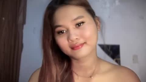 yoursweetgirl_zia online show from May 14, 2026, 5:36 am