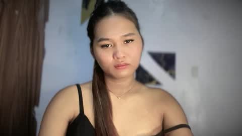 yoursweetgirl_zia online show from May 16, 2026, 7:05 am