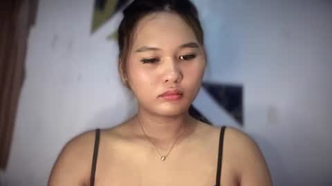 yoursweetgirl_zia online show from May 26, 2026, 5:47 am